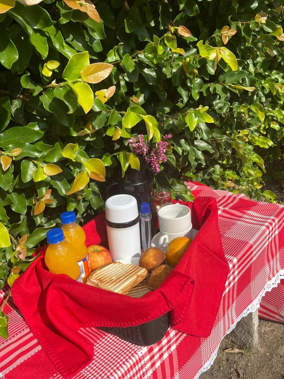 Pouzada Bom Clima - Servimos Cestas De Cafe Da Manha - Melhor Custo Beneficio Em Gravata Kültér fotó
